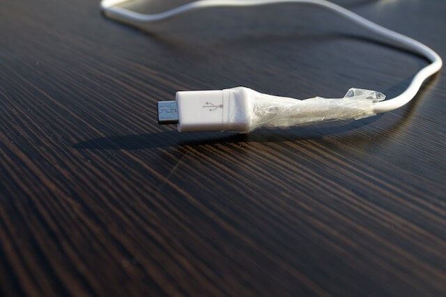 Faulty USB charging cable